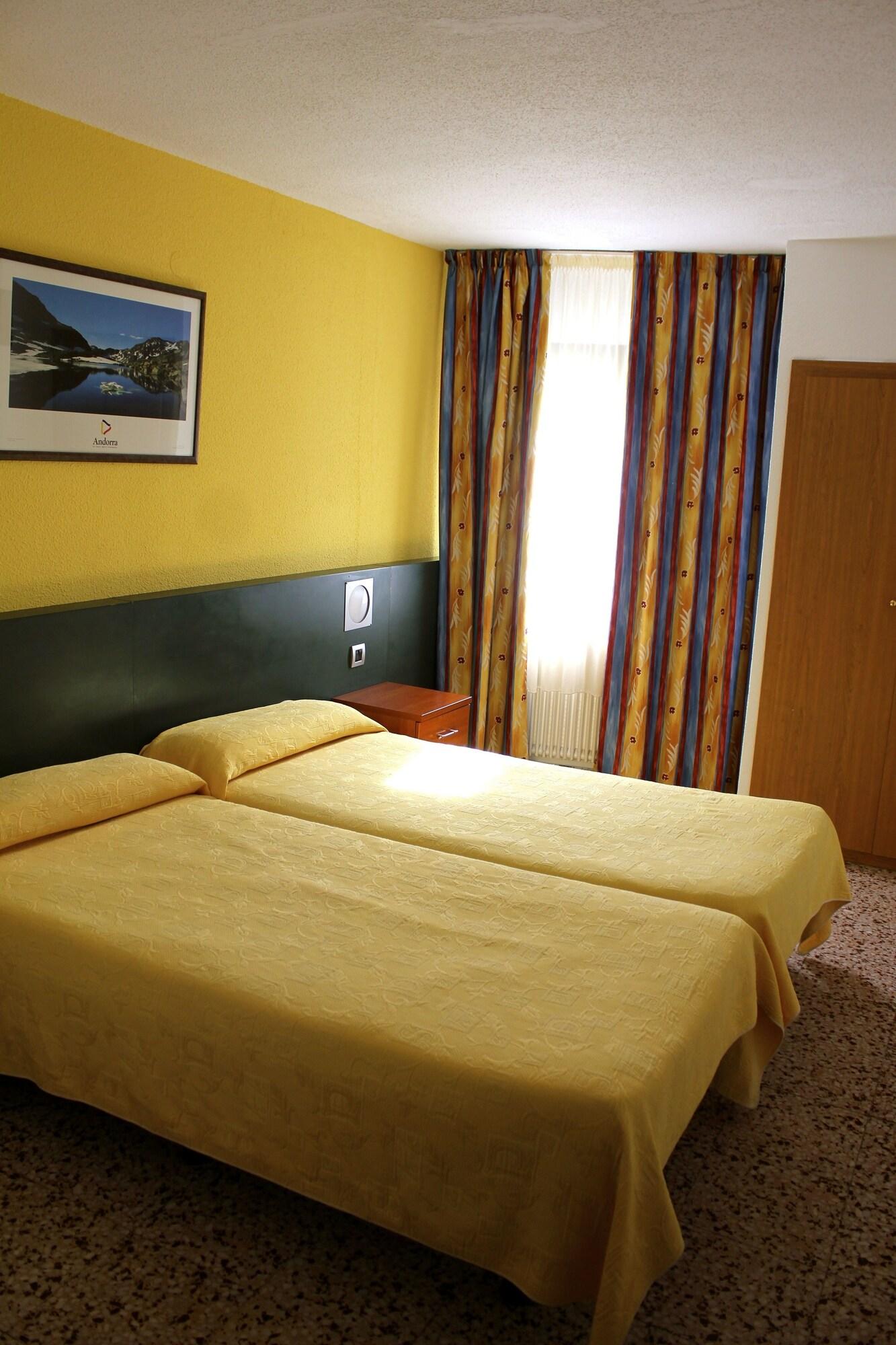 Hotel Avanti Pas De La Casa Eksteriør billede