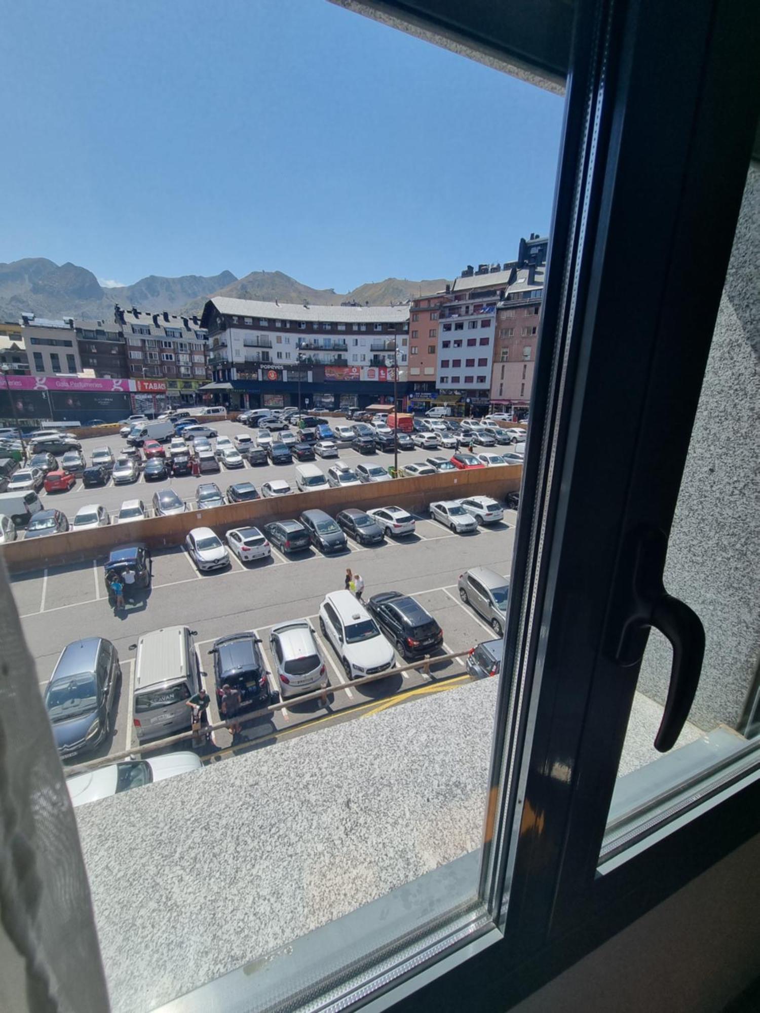 Hotel Avanti Pas De La Casa Eksteriør billede