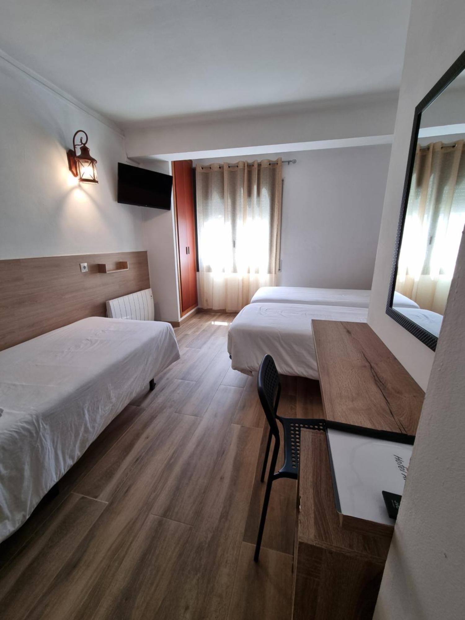 Hotel Avanti Pas De La Casa Eksteriør billede