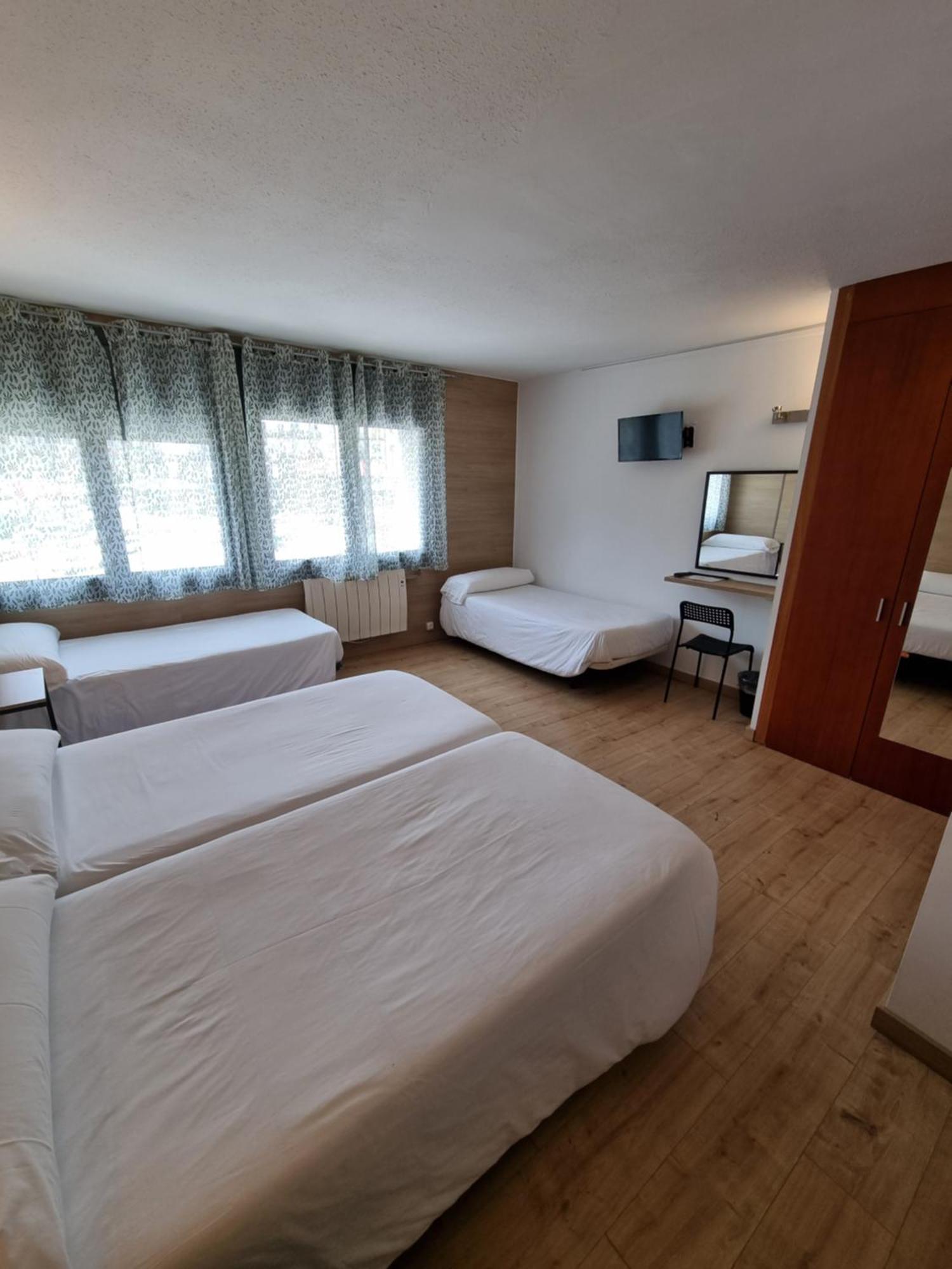 Hotel Avanti Pas De La Casa Eksteriør billede
