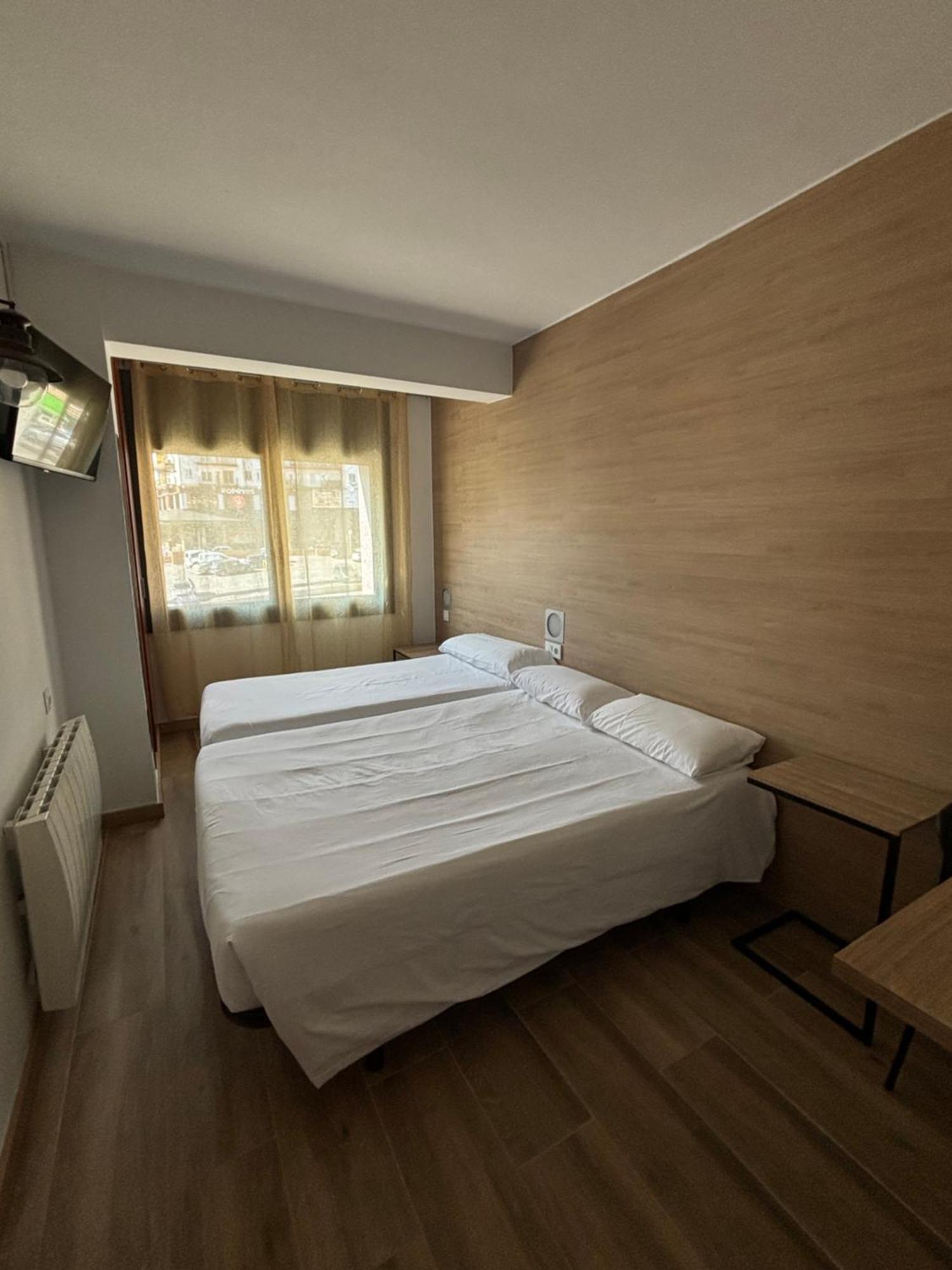 Hotel Avanti Pas De La Casa Eksteriør billede