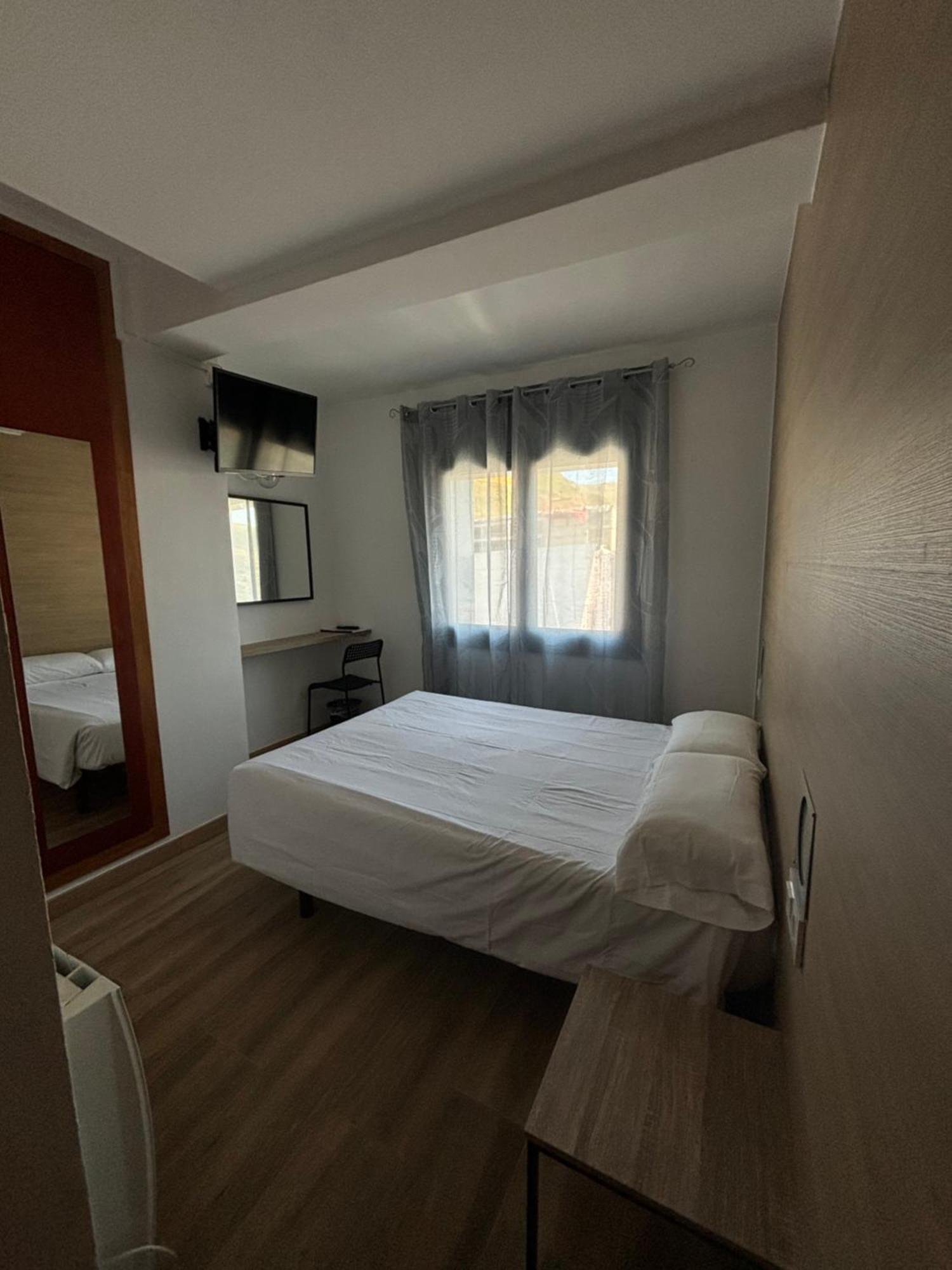 Hotel Avanti Pas De La Casa Eksteriør billede