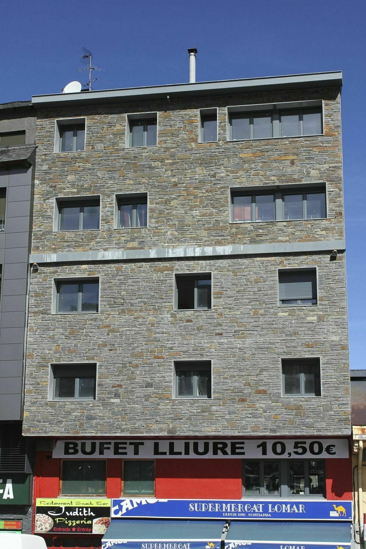 Hotel Avanti Pas De La Casa Eksteriør billede