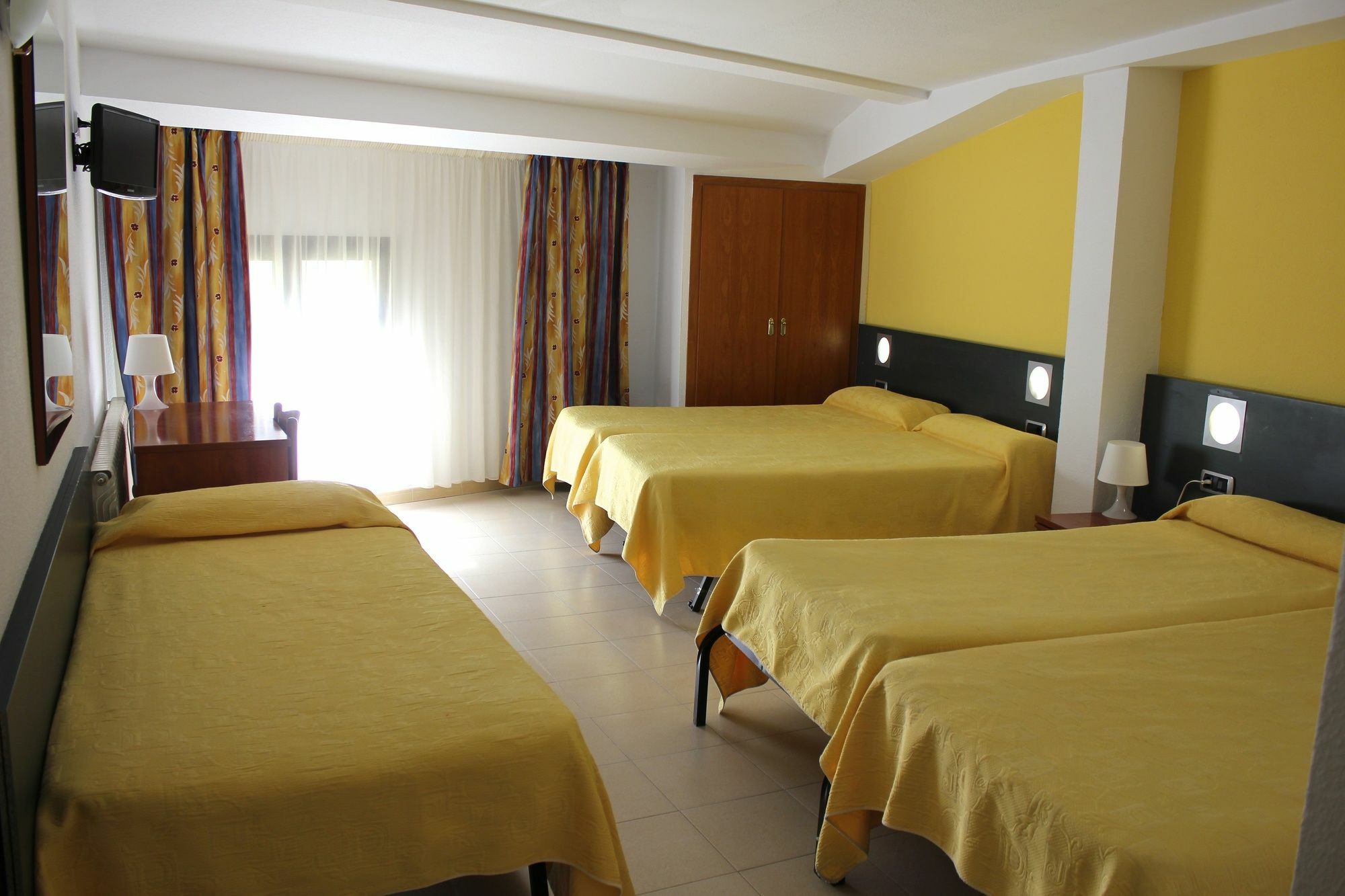 Hotel Avanti Pas De La Casa Eksteriør billede